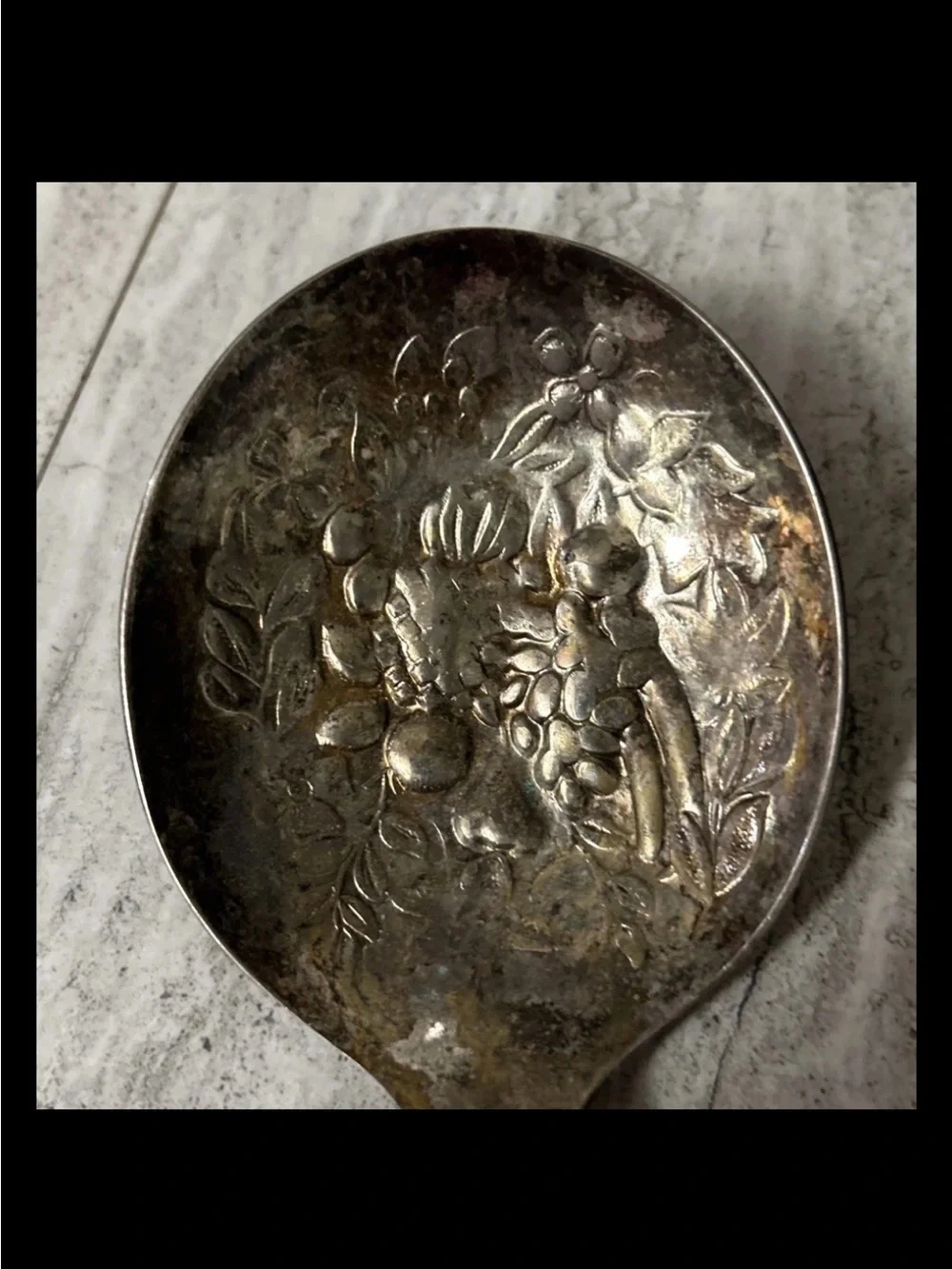 WA England 1 Silverplate Kings Pattern Large Berry Spoon